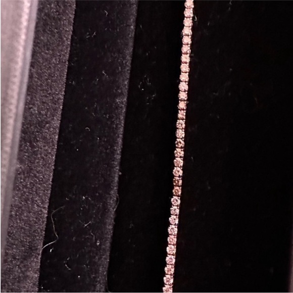 Elegant LeVian Rose Gold Diamond ombré Tennis Bracelet - Picture 6 of 9